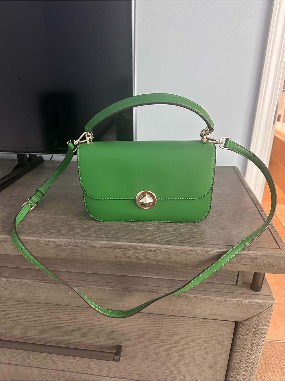 kate spade Audrey Flap Bright Green Leather Top-Handle Crossbody